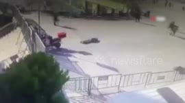 Two attackers of Istanbul courthouse members of terror group: minister