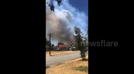Bushfire breaks out in Perth, prompting evacuation of school