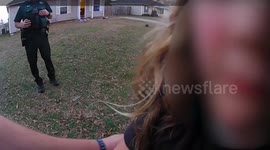 Deputy's Act of Kindness Brings Tears to Community's Eyes