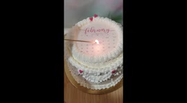 Valentine's Day: Baker's incredible viral cake that reveals secret message when lit