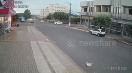 Rough Winds Send Pool into Road