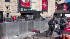 Super Bowl parade: Video shows armed police rushing inside Union Station in Kansas City
