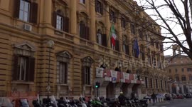 Italy's public debt hits 2.86 tln euros in 2023