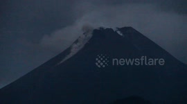 Thick smoke billows from Indonesia's Mount Merapi