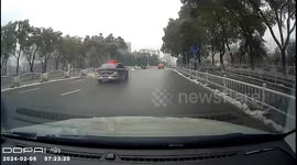 Policemen Rushed to Slipped Electric Car Results in Unexpected Triple Fall in China