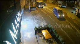 Dog hit by car while chasing bus: rescue and treatment in Lima, Peru