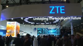 China's ZTE unveils 5G+AI eyewear-free 3D tablet