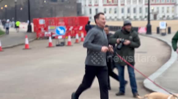 Jeremy Hunt on morning run ahead of revealing spring budget