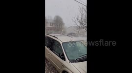 US: Strong Storms Move Through Kentucky, Bringing Intense Hail, Lightning 2