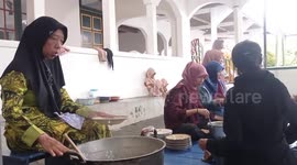 Ramadan in Indonesia: Distribution of Vegetable Porridge as Meals for Breaking Fast in the Holy Month of Ramadan