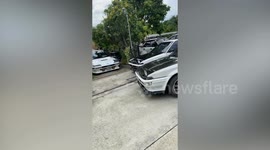 Car headlights go in and out of sockets like blinking eyes