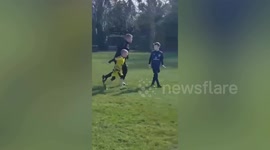 Moment dad celebrates young son's first goal since finishing cancer treatment