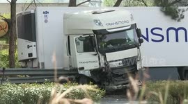 6 killed, 3 injured as lorry rams into vehicles at police stop in southern Spain