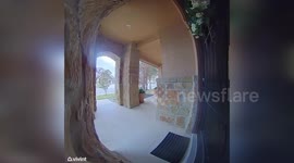 Suspect Attempts to Break Down Door with Prybar in Bexar County, USA