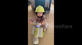 Baby Riding Toy Scooter in Altay, China