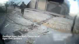 Israeli Commandos Strike Hamas Stronghold, Seize Buildings in Gaza