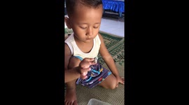 Clueless kid learns the meaning of 'instant regret' after snail shows no mercy