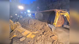 Overturned Rig Carrying Soil and Stones Causes Chaos on Strada Nuova in Trieste, Italy