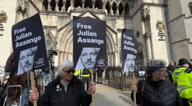 Protesters gather as court to rule whether Julian Assange's extradition appeal