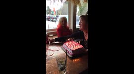 92-year-old bartender celebrates birthday