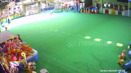 Taiwan earthquake sends children running from school