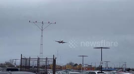Skilled Pilot Maneuvers Plane in Strong Winds in Rochester, USA