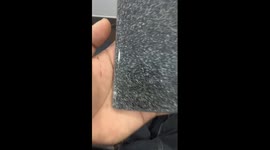 Smartphone's shattered screen has unique marble effect