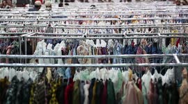 Charity fair brings Eid cheer to Yemeni children