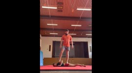 Woman demonstrates incredible strength as she balances man on her back