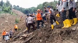 Landslide Natural Disaster in Tana Toraja, South Sulawesi 20 People Died in Landslide