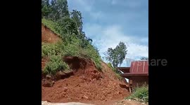 Seconds - Seconds Of A Landslife Stranging Residents, In Tana Toraja, South Sulawesi. 3 Residents' Houses Destroyed.