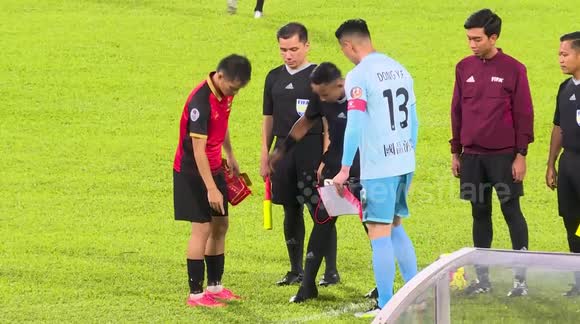 Brunei's top football club holds friendly match with Chinese football