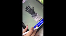 Student outsmarts AI with complicated hand gestures