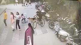 A pet dog ‘attacking’ child in Ghaziabad, sparks safety concerns, family complained police station