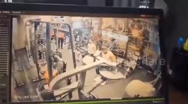 A 32-year-old man died suffered a brain stroke during exercise, after which he collapsed in the gym on Northern India