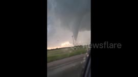 US: EF-3 Tornado Rip Through Hawley, Texas, Leaving Family Of 4 Injured