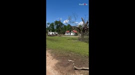Sulphur, Oklahoma: FEROCIOUS EF3 tornado leaves filmer's house and neighborhood in ruins