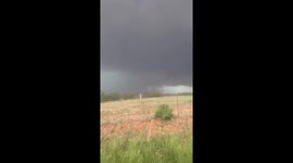 Stormchaser captures footage of a tornado striking Robert Lee in Texas