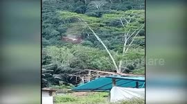 The Second Landslide Hit Residential Areas In North Toraja, South Sulawesi, Destroying 6 Houses, Thousands Of Residents Were Forced To Evacuate For Fear Of Another Natural Disaster