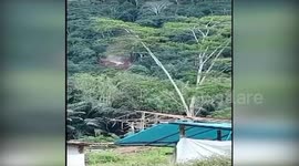 The Second Landslide Hit Residential Areas In North Toraja, South Sulawesi, Destroying 6 Houses, Thousands Of Residents Were Forced To Evacuate For Fear Of Another Natural Disaster