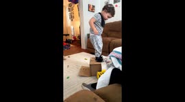 2 y/o boy's unreal 'balance' game speaks volumes about his fearlessness