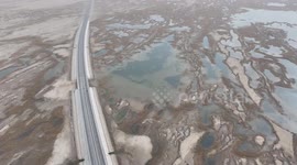 China: Expressway Crosses Taitma Lake With A 2-kilometer Bridge in Bazhou