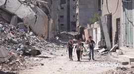 Gaza Strip: People in Gaza exhaust efforts in rescuing family members in Israel-ruined buildings