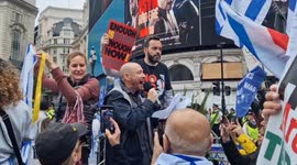 'The Jewish people are home': Writer and comedian Lee Kern addresses pro-Israel counter-protest during Nakba Day march in London