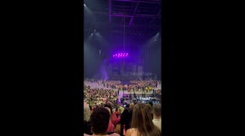 Fans disappointed as Nicki Minaj no-shows concert after alleged arrest in Amsterdam