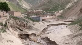 Afghanistan: Afghan flood survivors battle hardship in tents