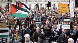 Over 10,000 people gathered in Whitehall to protest against the Israeli's assault on Rafah