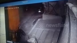 Leopard Jumps Over 10-Ft-Long Wall To Hunt Hen In Coimbatore Residential Area; Sparks Panic Among Locals