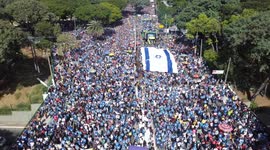 March for Jesus brings together thousands of faithful during public holiday in São Paulo