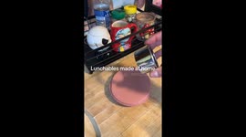 Lunchables made at home!!!! Say your money and make these instead of buying the ones at the store!!